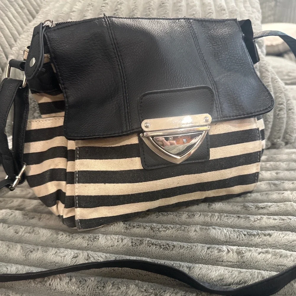 Bueno Black White Striped Canvas Faux Leather Crossbody Bag Silver Push Lock